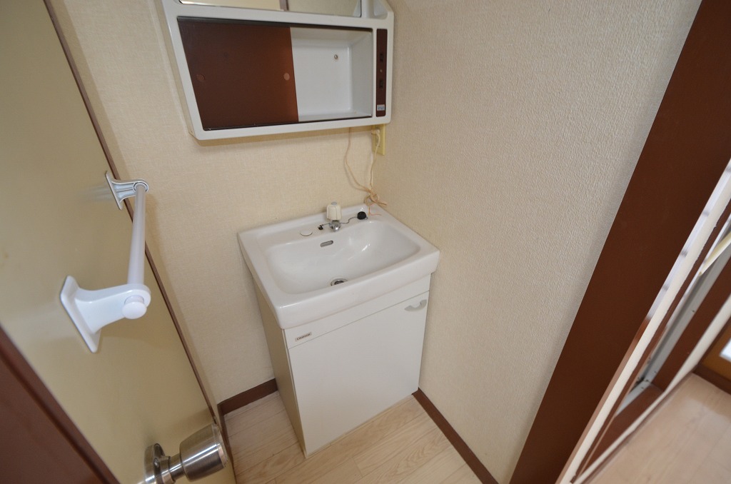 洗面設備　独立洗面化粧台付きでおすすめです！
