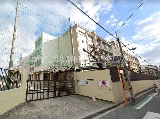 中学校　大阪市立梅南中学校（中学校）まで419m
