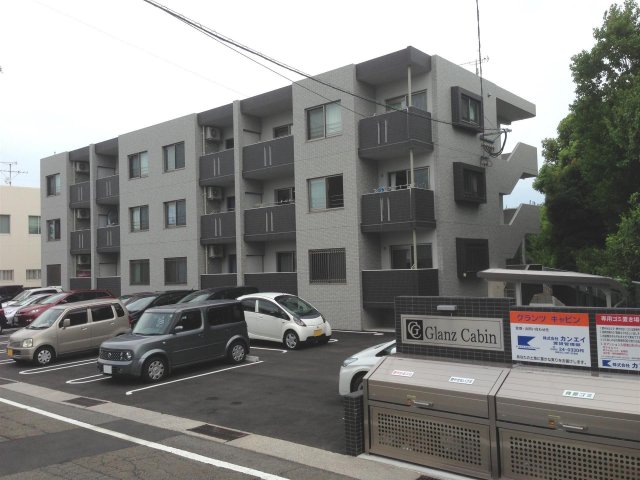 建物外観　グランツ キャビンの外観