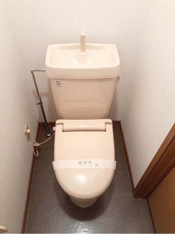 トイレ　図面と現状に相違がある場合には現状を優先