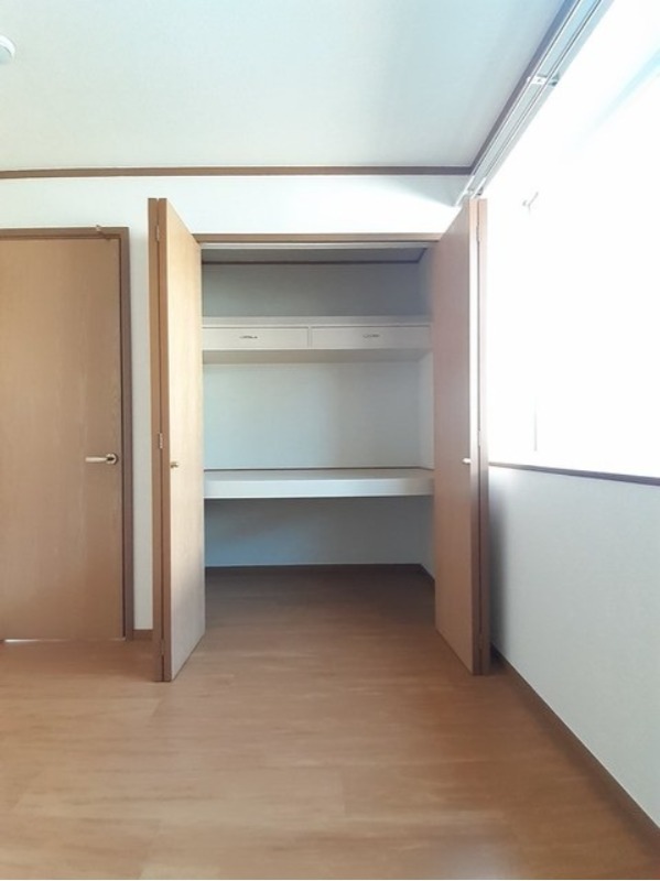 収納　図面と現状に相違がある場合には現状を優先