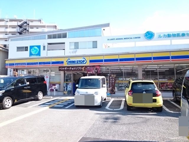 コンビニ　ミニストップ豊中少路店（コンビニ）まで550m