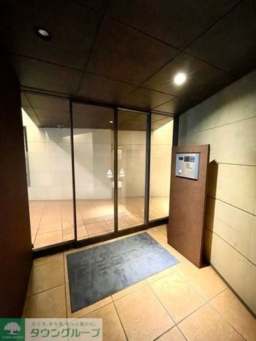 セキュリティ　エントランス