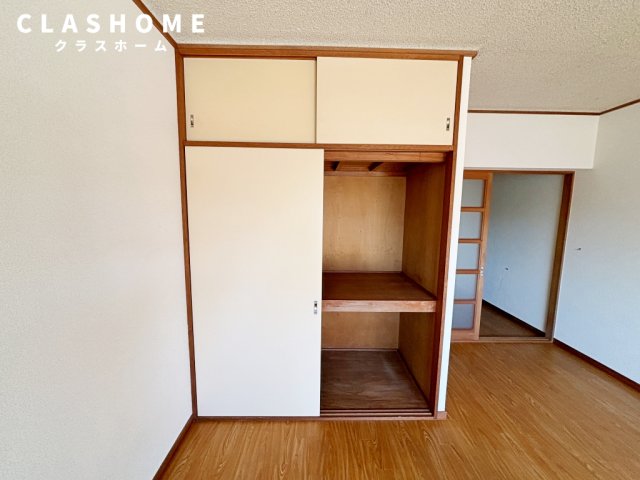 収納　同物件の別部屋になります。