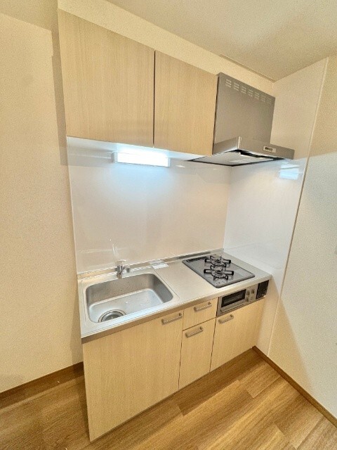 キッチン　※同タイプの別区画の写真になります。