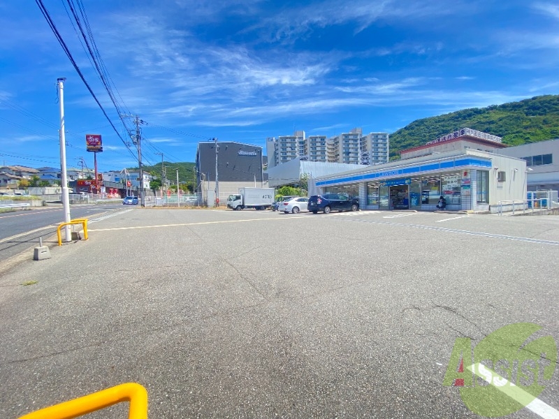 コンビニ　ローソン垂水朝谷町店（コンビニ）まで2162m