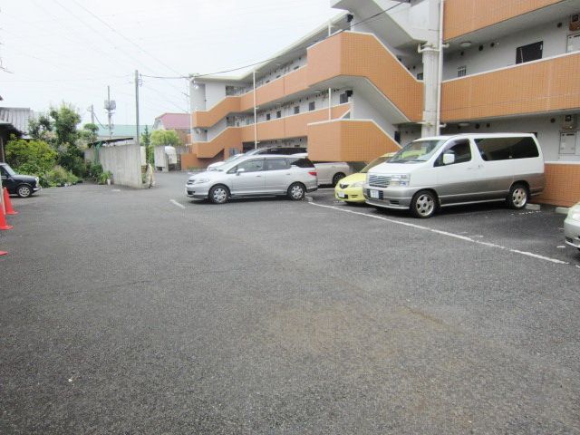 駐車場　★お問い合わせはタウンハウジングまで★
