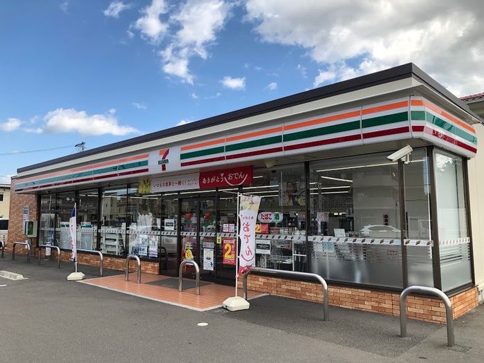 コンビニ　セブン-イレブン 仙台六丁の目駅前店（コンビニ）まで250m