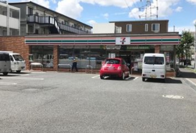 コンビニ　セブンイレブン横浜綱島西6丁目店（コンビニ）まで64m