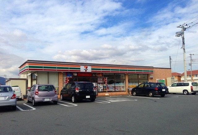 コンビニ　セブン-イレブン 御殿場大坂店（コンビニ）まで150m