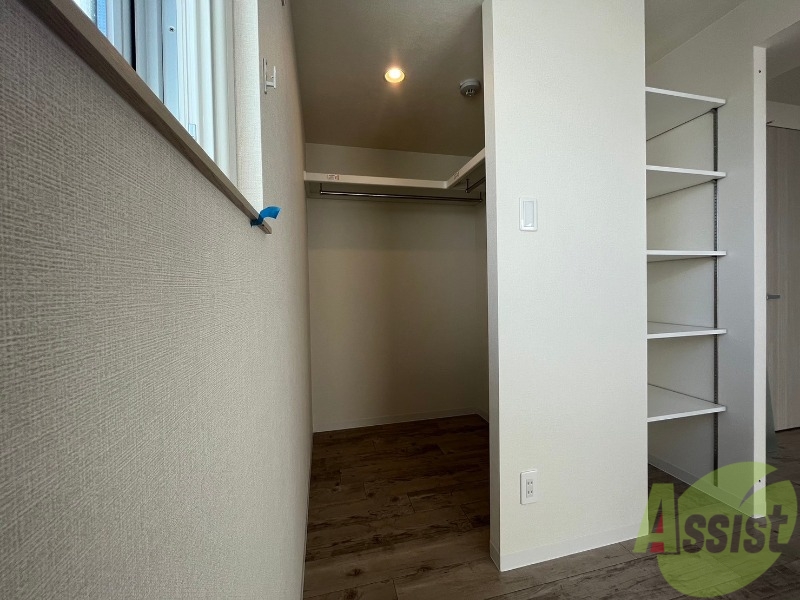 収納　収納もバッチリあるのでお部屋が片付きますよ！