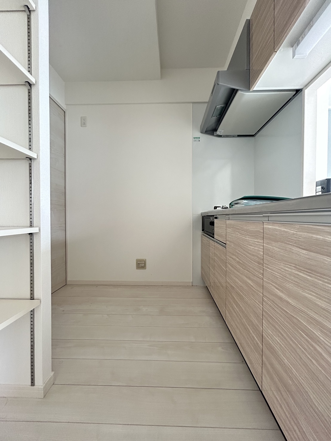 キッチン　同建物別部屋