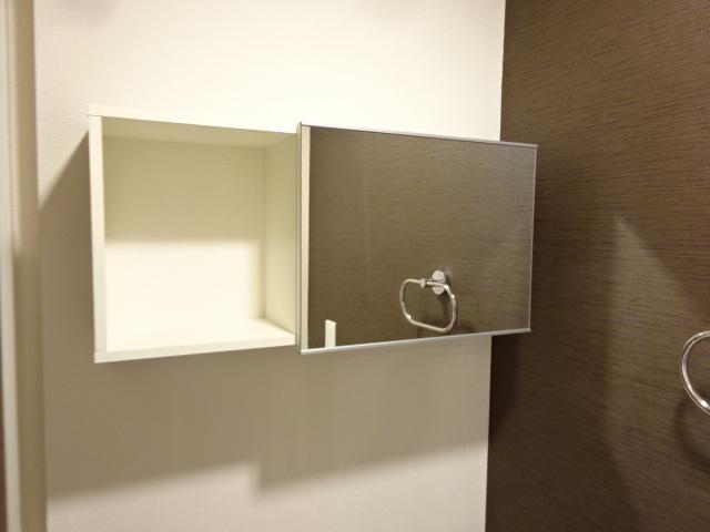 収納　トイレ収納（イメージ）