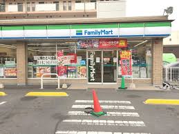 コンビニ　ファミリーマート岡山南中央町店（コンビニ）まで412m