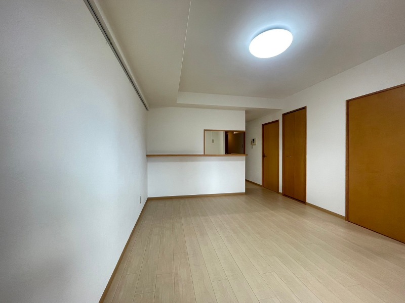 居室・リビング　※別部屋参考写真