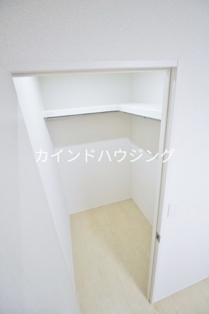 収納　ウォークインクローゼット