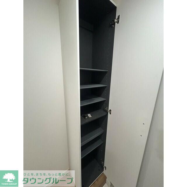 玄関　収納