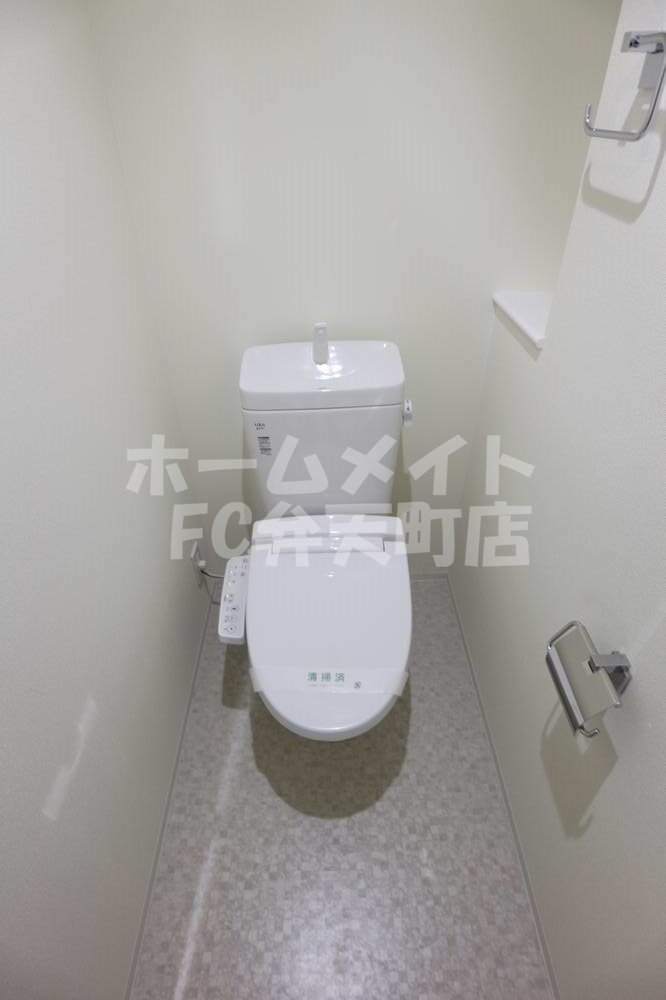 トイレ　落ち着いたトイレです