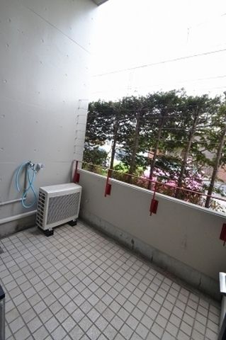 その他設備　広いベランダ
