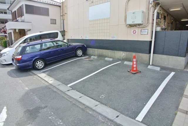 駐車場　☆駐車場☆