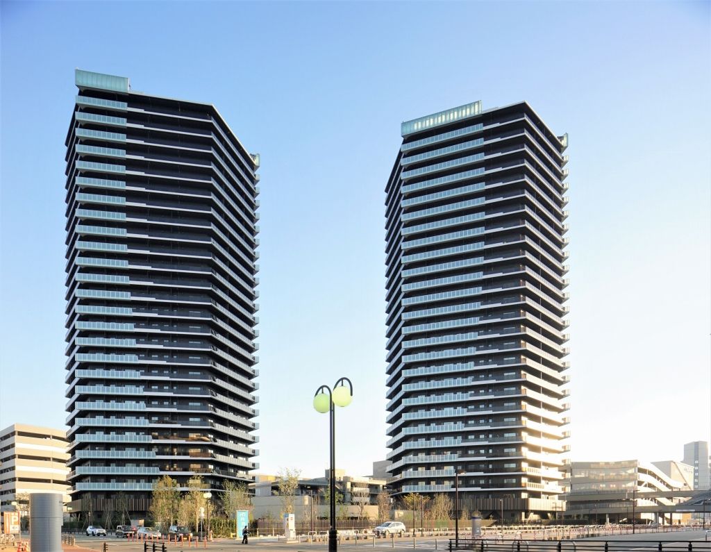 建物外観　ザ・パークハウス福岡タワーズEAST