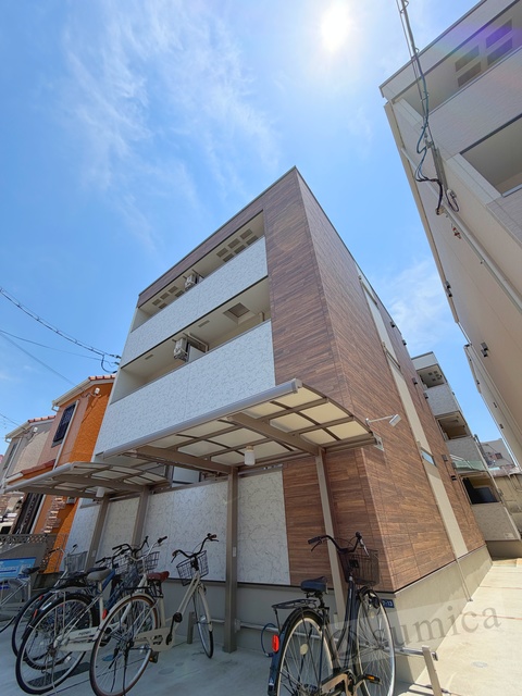 建物外観　インターネット無料で使い放題♪