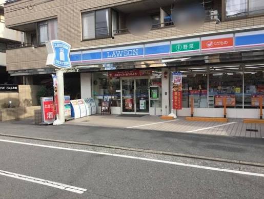 コンビニ　ローソン小杉陣屋町店（コンビニ）まで31m