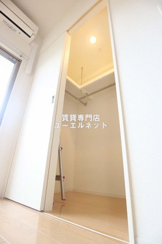 収納　クローゼット付きでお部屋もスッキリ♪