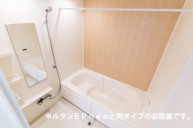 バス・シャワールーム　きれいなお風呂です