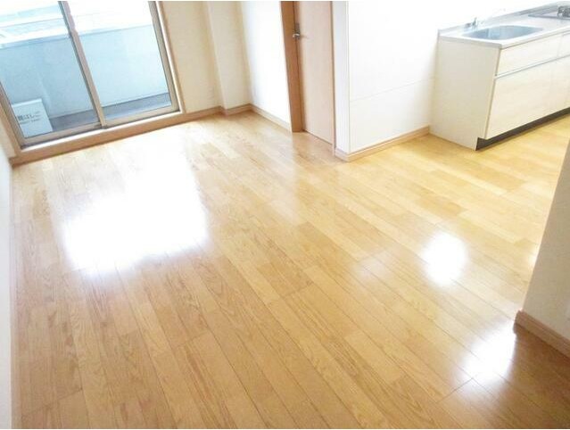 居室・リビング　開放感のあるゆったりとしたお部屋です♪