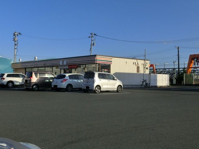 コンビニ　セブンイレブン仙台空港店（コンビニ）まで1100m