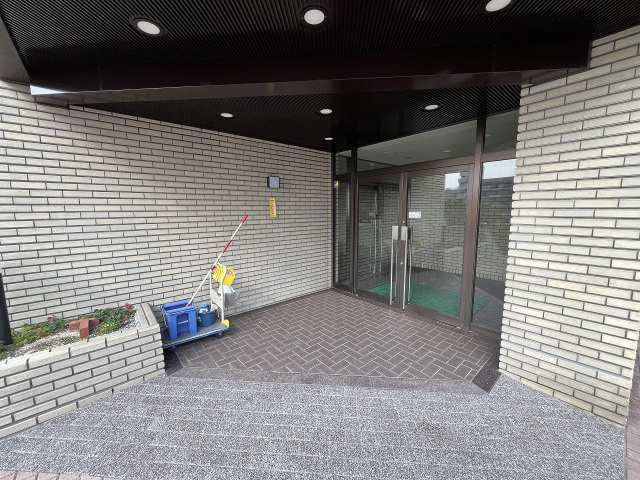 スーパー　フジ井口店（スーパー）まで1053m