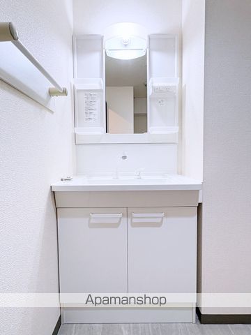 ＪＲ東海道本線 浜松駅 バス乗車時間：40分 最寄りバス停で下車 徒歩3分 7階建 築31年の内装写真