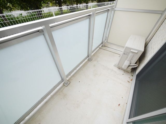 バルコニー　同物件別部屋写真