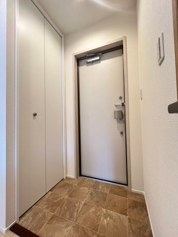 玄関　別号室の写真です。ご参考までに