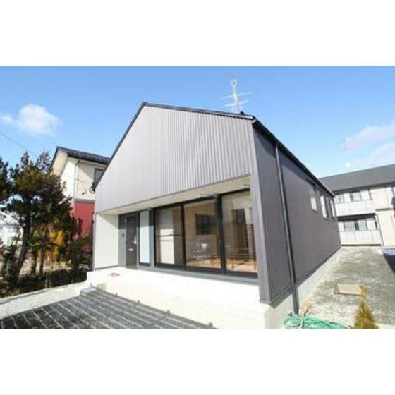 建物外観　デザイナーズ平屋賃貸です♪