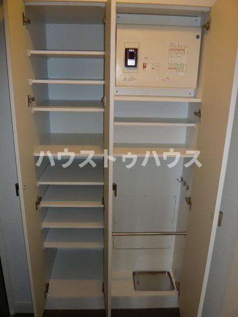 収納