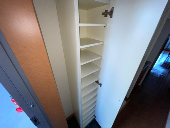 玄関　※別部屋の写真です
