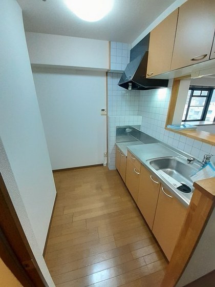 キッチン　※別部屋の写真です