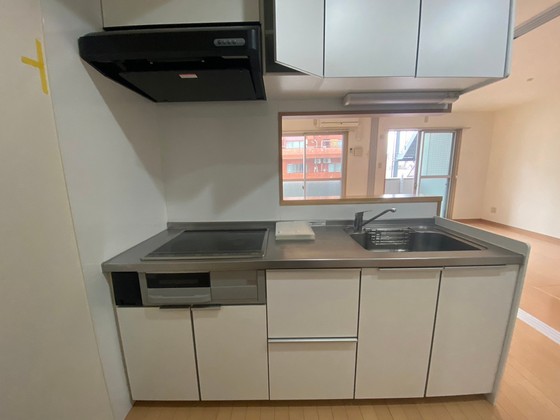 キッチン　※別部屋の写真です