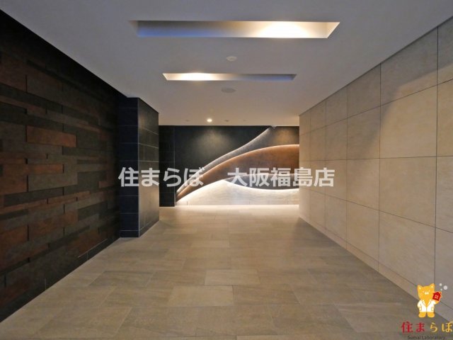 エントランス　共用部の印象も大切に