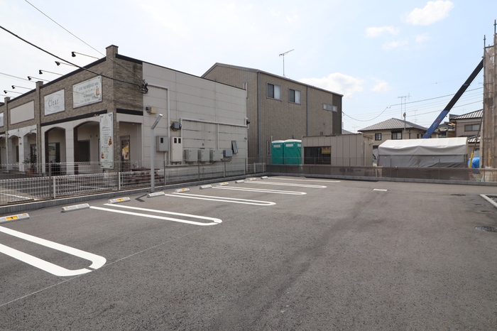 駐車場　駐車場1台付です。駐輪場、敷地内ゴミステーションあり。