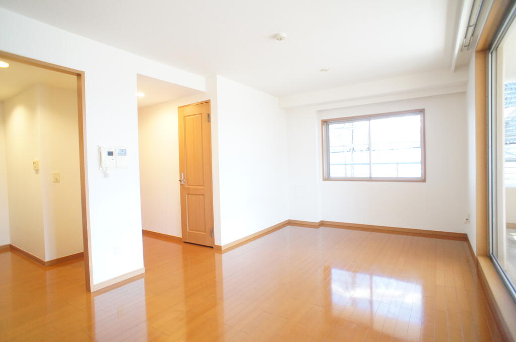 その他部屋・スペース　レイアウトしやすいお部屋です。