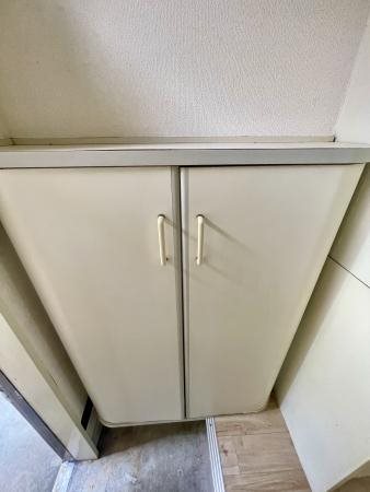 収納　シューズボックス