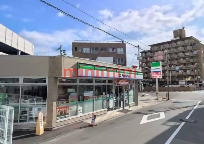コンビニ　ファミリーマート菅原北公園前店（コンビニ）まで739m