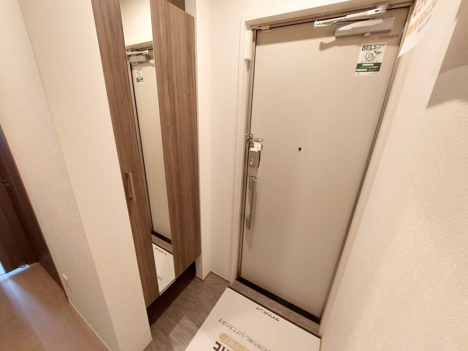 玄関　玄関