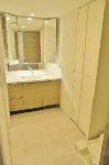 洗面設備　ブランズタワー御堂筋本町　洗面所