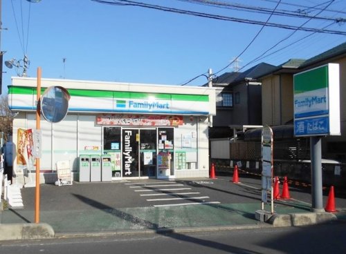 コンビニ　ファミリーマート 川和町店（コンビニ）まで1220m