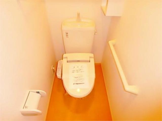 トイレ　シャワートイレもございます