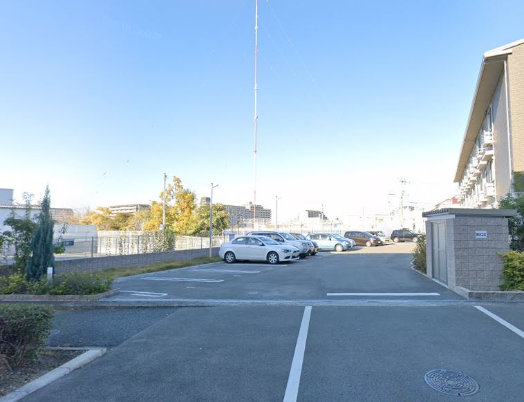 駐車場　車をお持ちの方に嬉しい駐車場付きの物件です